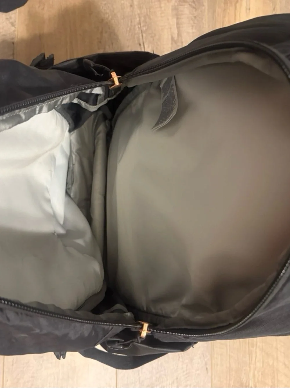 The North Face Recon Luxe Black Backpack with Contrast Zippers